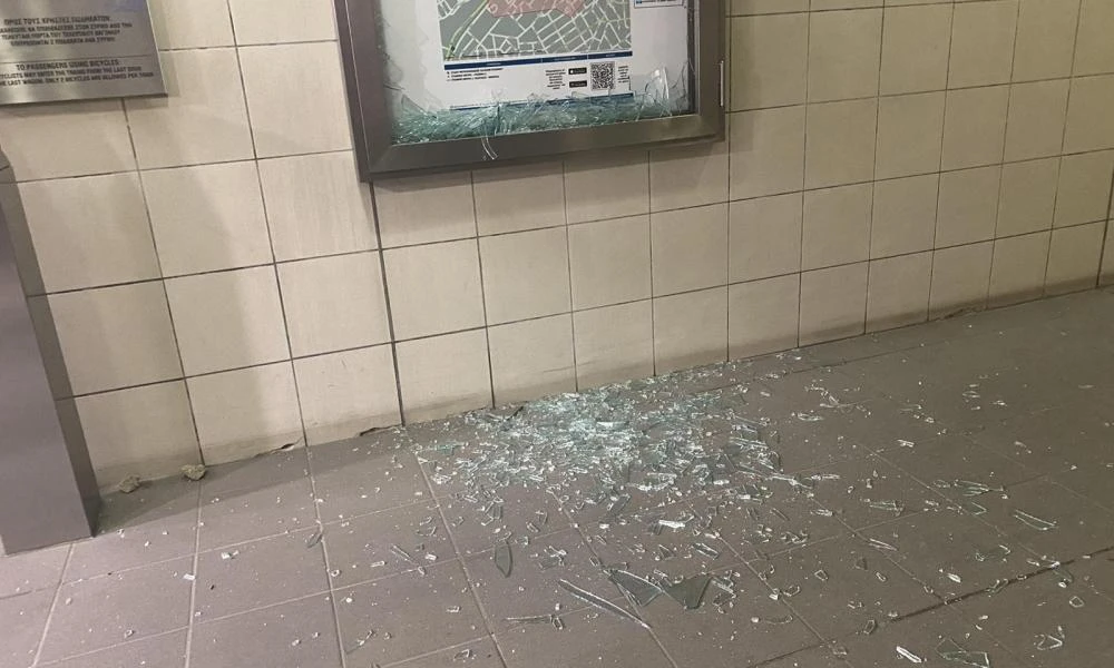 Γυαλιά καρφιά ο ΗΣΑΠ: Έσπασαν τα ακυρωτικά μηχανήματα στα Πευκάκια